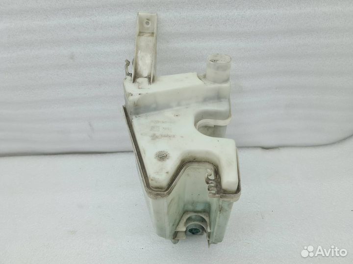 Бачок омывателя Nissan Juke YF15 F15 2012