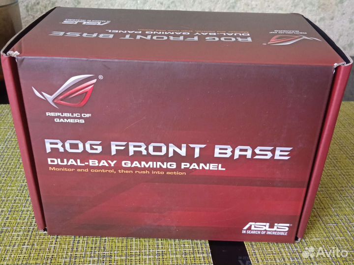 Панель asus ROG Front Base - Dual-Bay Gaming