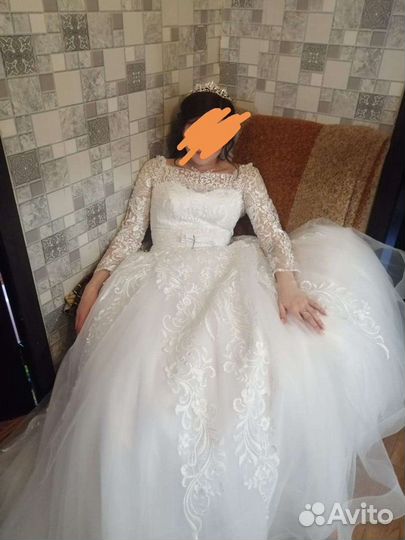 Свадебное платье