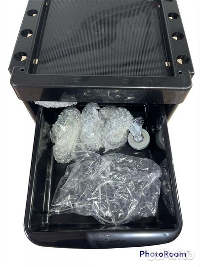 Тележка парикмахерская новая