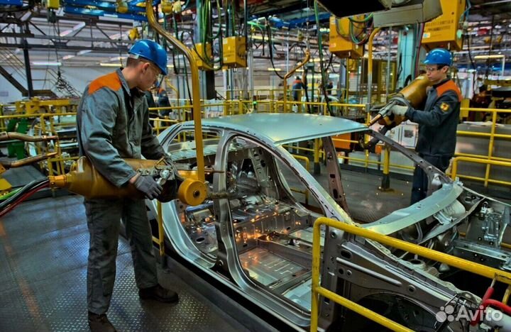 Работники на линию вахта