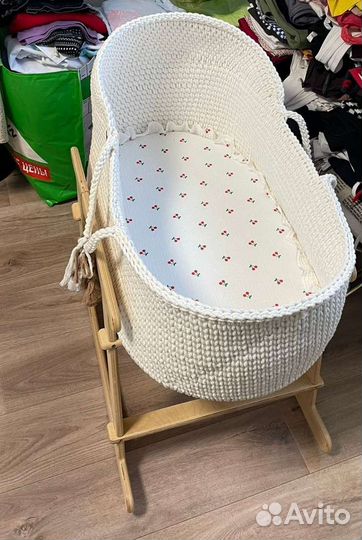 Люлька-кроватка, колыбель