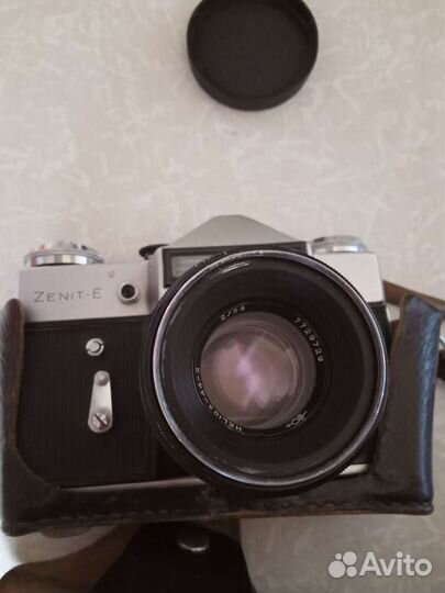 Фотоаппарат Зенит - Е обьектив гелиусс