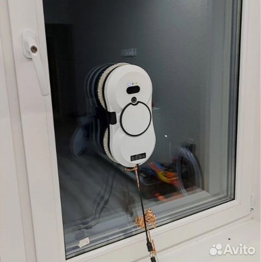 Робот мойщик окон с распылением. Новый. Потолки, с