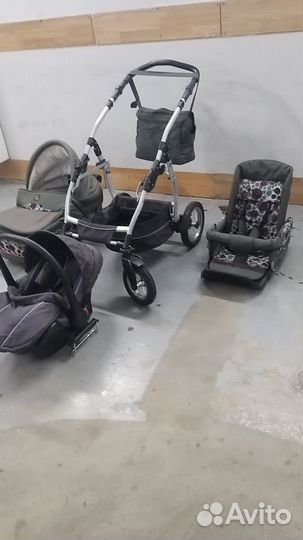 Коляска 3 в 1 в хорошем состояние