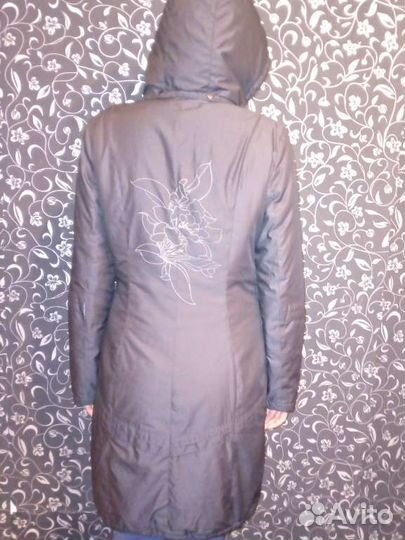 Плащ женский в идеальном состоянии