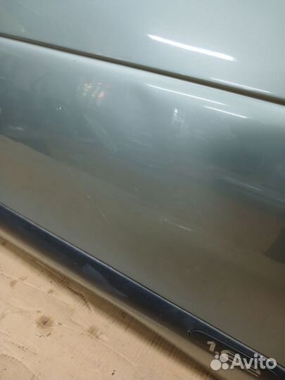 Дверь передняя правая Renault Megane 1