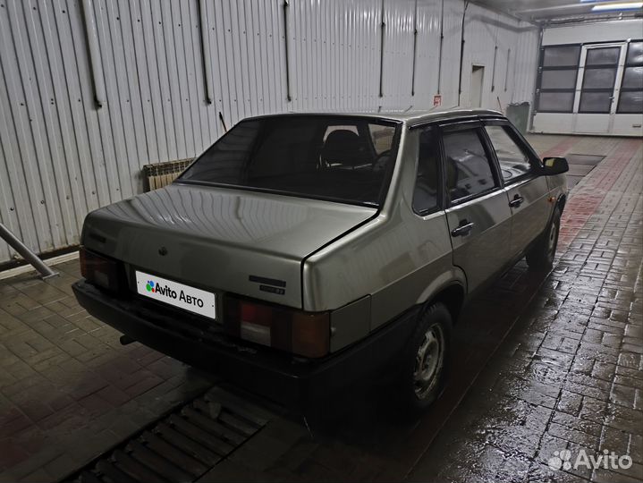 ВАЗ 21099 1.5 МТ, 2000, 320 000 км