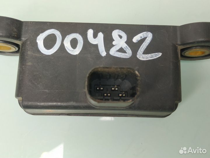 Датчик ускорения Mercedes W221 w216 S CL 221