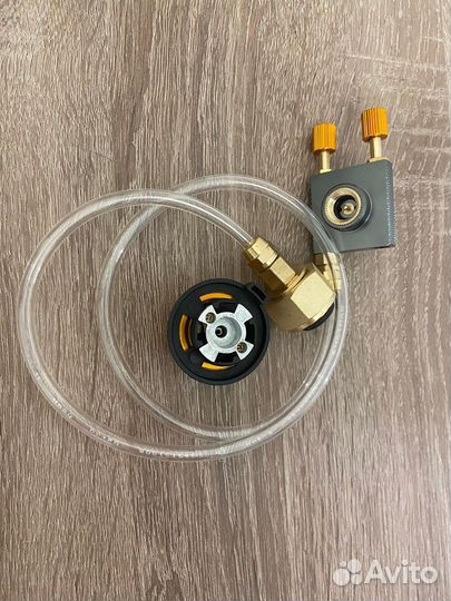 Переходник для заправки баллонов газом