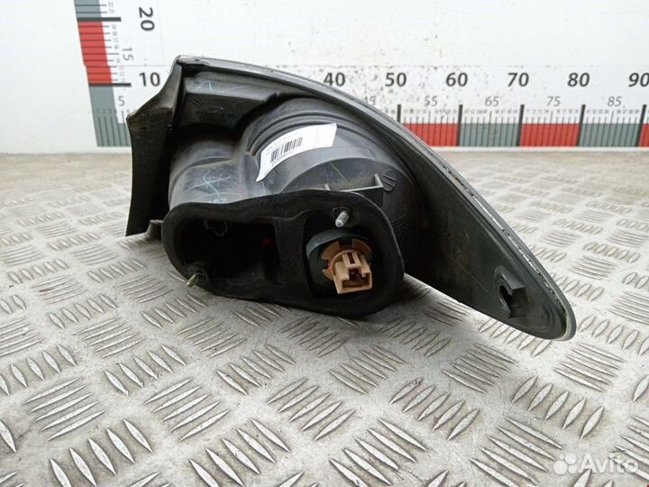 Фонарь задний левый для Mazda 6 GG GJ6A51160E