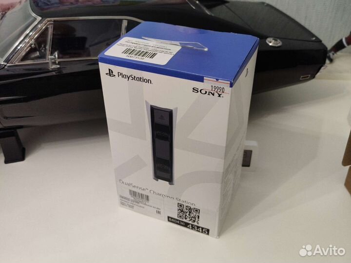 Зарядная станция DualSense на два джойстика, новая