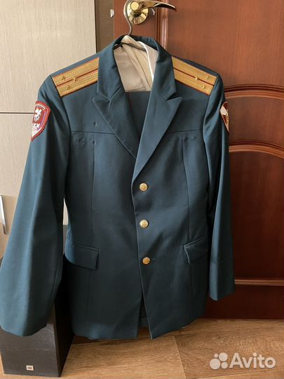 Парадная военная форма