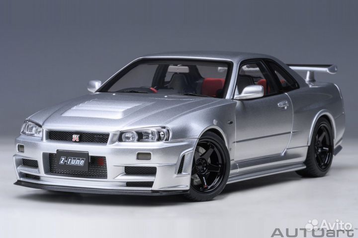 Autoart Nissan Skyline GT-R (R34) Z (77461) 1:18