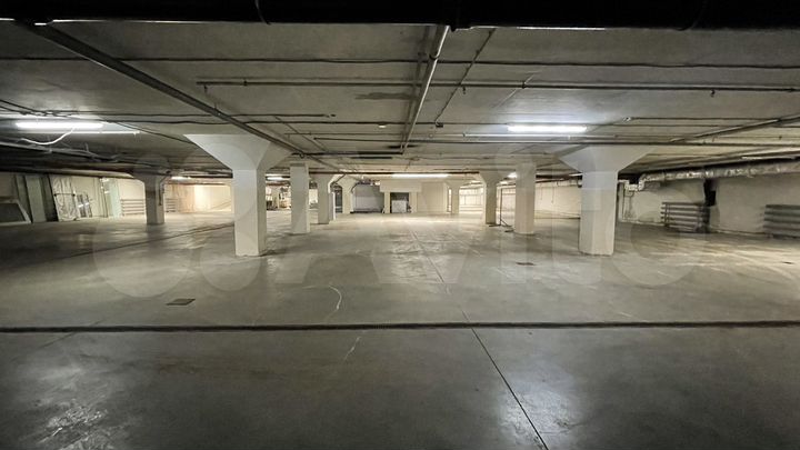 Аренда 120 м2 на цокольном этаже ТЦ