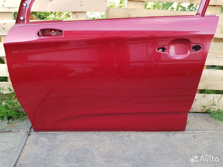Дверь передняя левая Citroen C4 B7