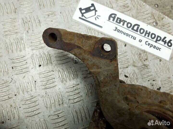 Кулак поворотный передний левый Nissan Qashqai J10