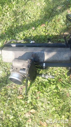 Впускной колектор на ауди фольксваген с дроселем