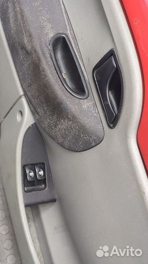 Дверь боковая левая передняя Renault Kangoo
