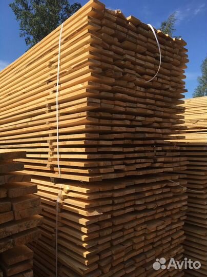 Доска обрезная ест. влаж. хвоя 1 сорт 40х100х6,0