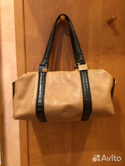 Сумки кожаные Uterque