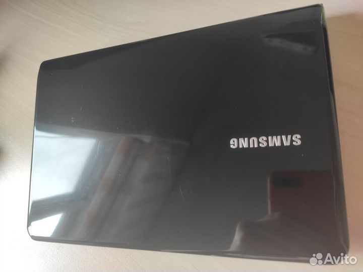 Нетбук Samsung NC110