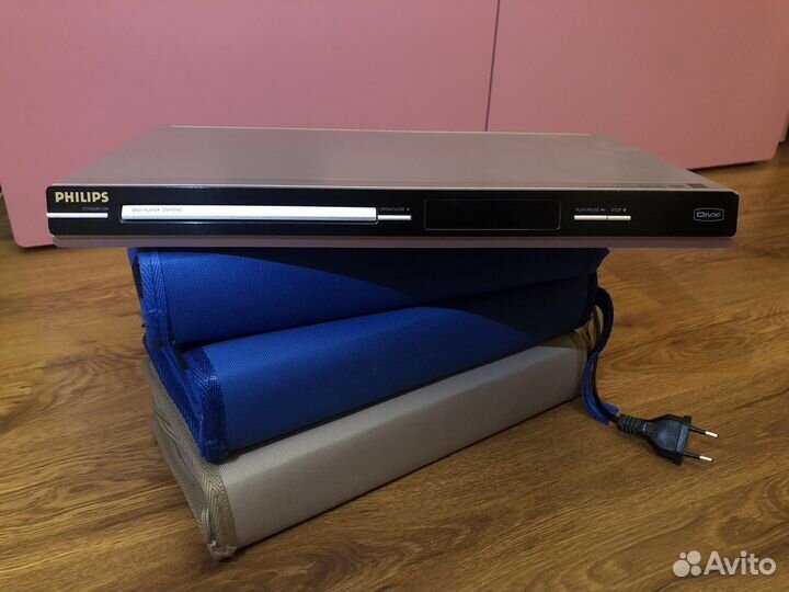 DVD плеер Philips