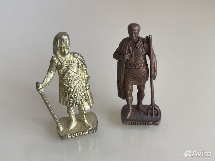 Рыцарь. Металлическая фигурка.Kinder-сюрприз 90 гг