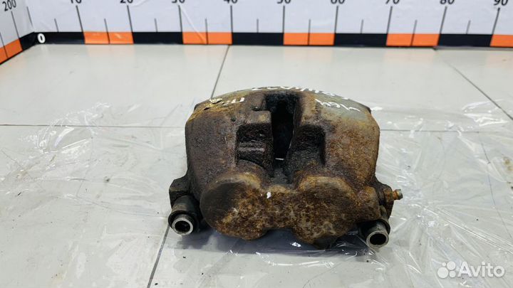 Суппорт передний левый Mercedes W211 E