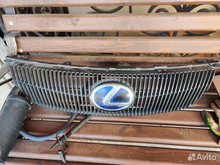 Решетка радиатора lexus gs300