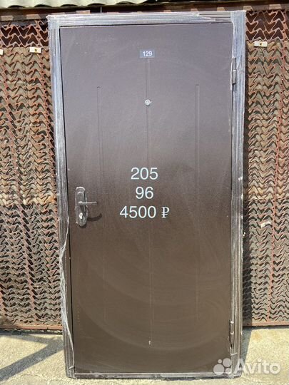 Входные двери б/у доставка/установка
