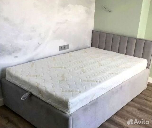 Кровать мягкая односпальная на заказ