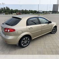 Chevrolet Lacetti 1.4 MT, 2010, 68 500 км, с пробегом, цена 630 000 руб.