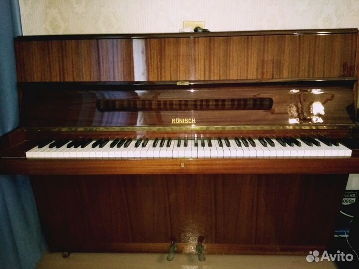 Немецкое пианино de-luxe Ronisch