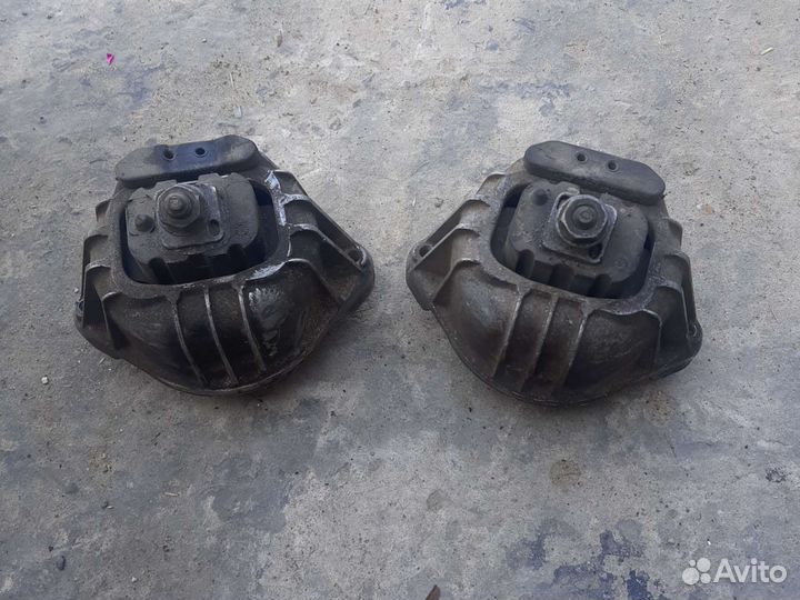 Подушка двигателя BMW E90 N46B20BA