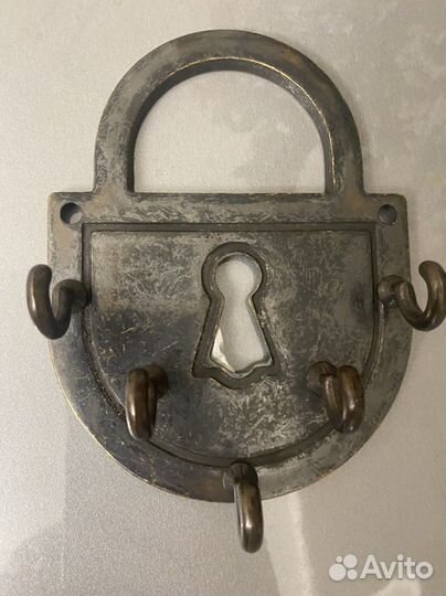 Вешалка - замок из латуни