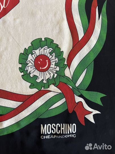 Moschino платок