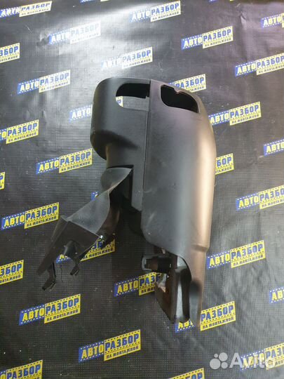 Кожух рулевой колонки Ford Focus