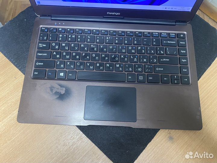 Ультрабук в металле с большим аккумом 2/3/32SSD