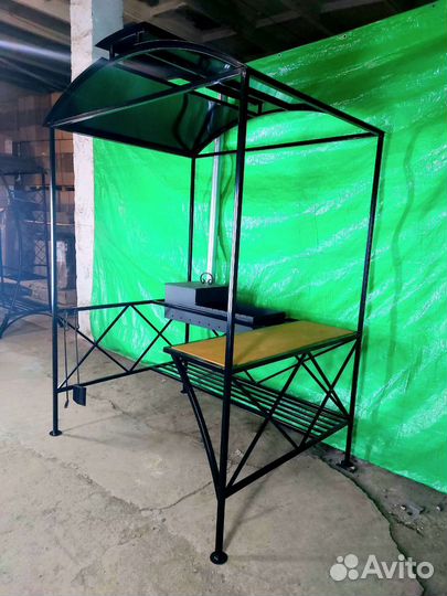 Мангал с печью под казан и крышей