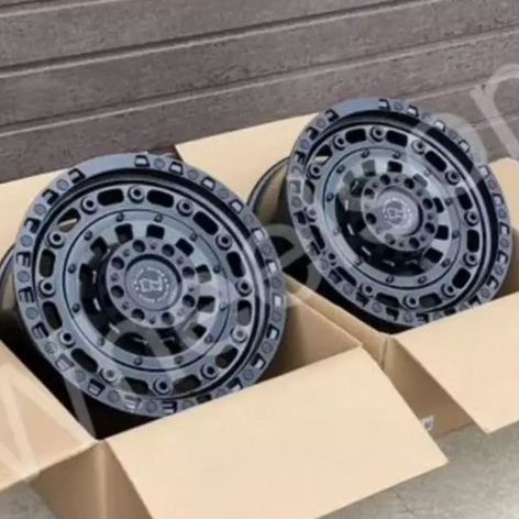 Литые диски Powcan 9×R20 6×139.7
