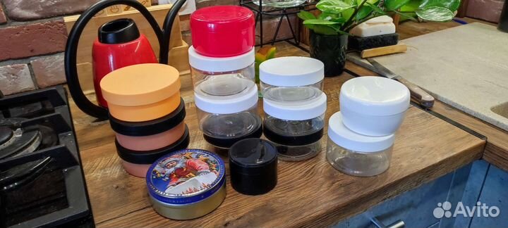 Баночки от кремов и косметики