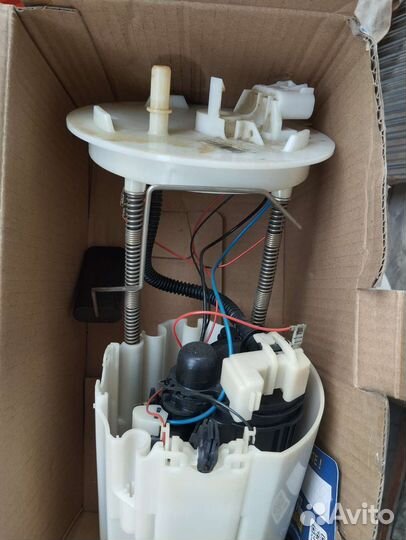 Электробензонасос (в сборе)