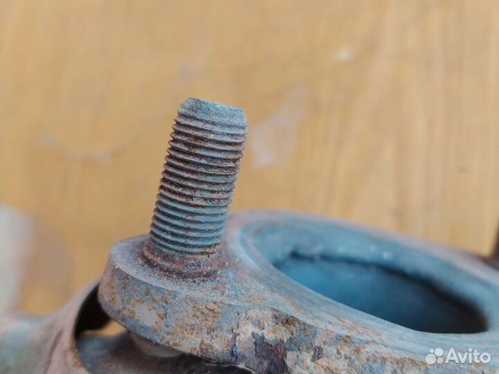 Выпускной коллектор kia cerato 2019 год