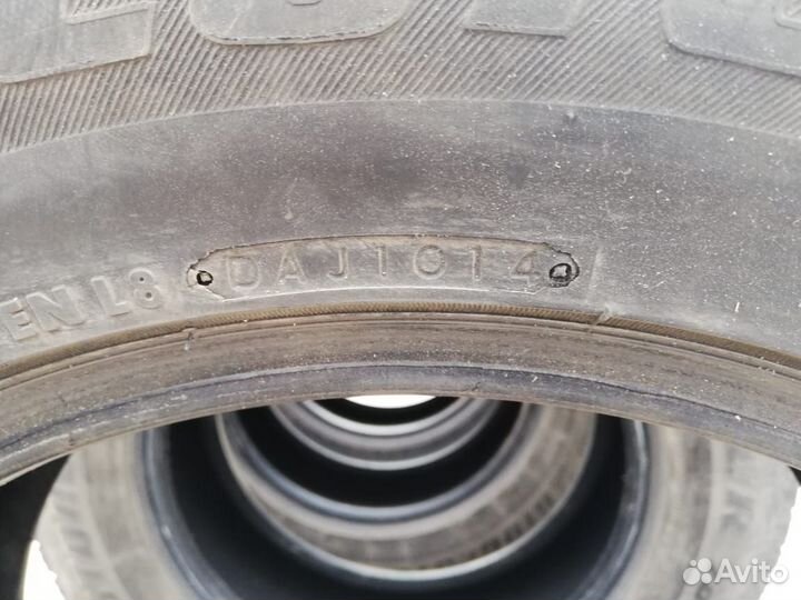Bridgestone Ice Cruiser 7000 235/65 R17