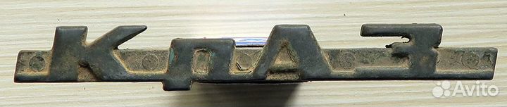 Коллекционные автомобильные эмблемы