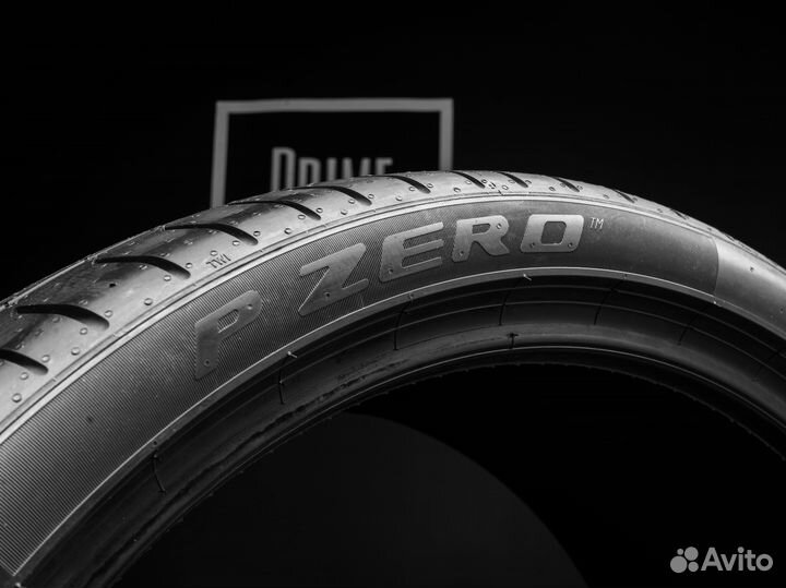 Pirelli P Zero PZ4 315/30 R23 и 275/35 R23 102Y