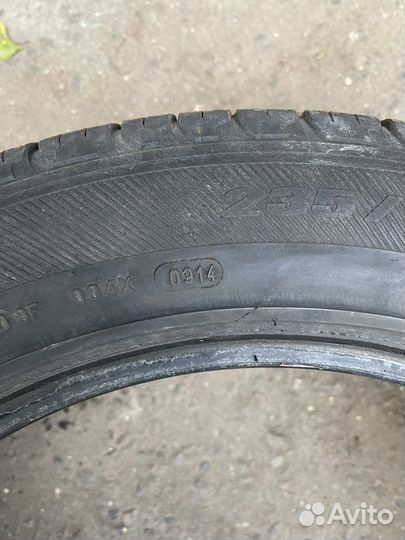 Michelin Latitude Tour HP 235/55 R19 101V
