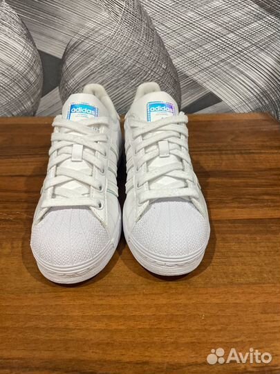 Кроссовки Adidas superstar размер 38