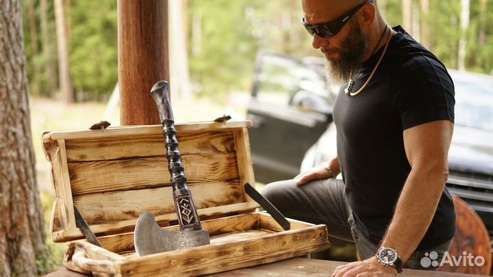 Кованый топор Рунический позвонковый